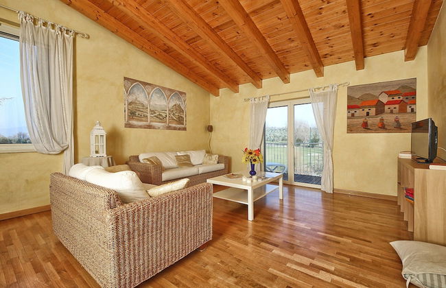 Modern Salo Flat With Pool - Foto 12