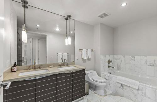 Little Italy Marina Condo by the Ocean - Foto 61