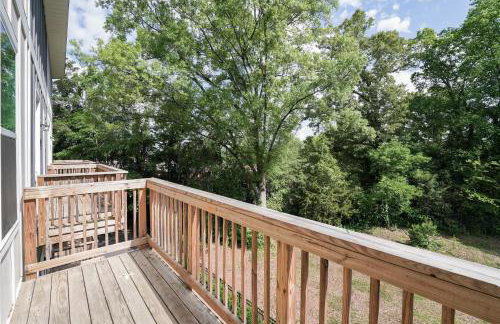 Stylish 3BR Home in CLT, Close to Downtown, Airport, WFH & Parking & Family Friendly & Business Ready - Foto 95