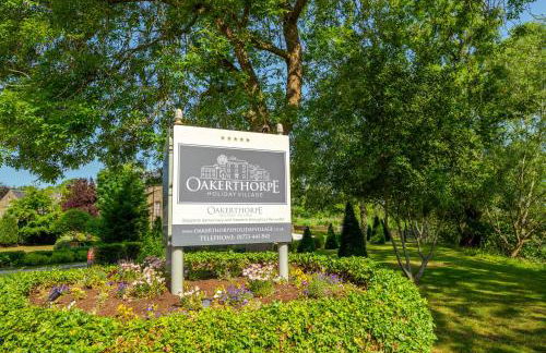 Amber Lodge with private hot tub - Foto 36