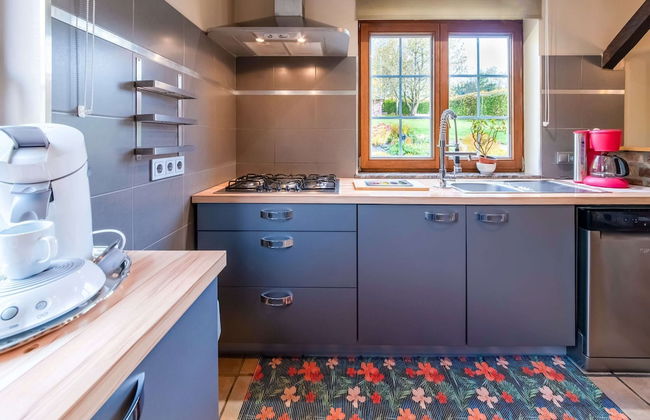 Holiday Home With hot tub in Vielsalm - Photo 6