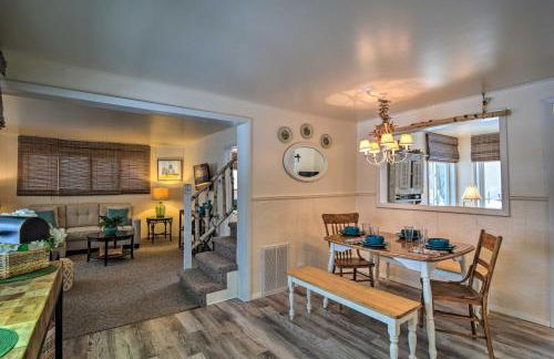 Cozy Downtown Cottage Near Beach and Pier - Foto 14