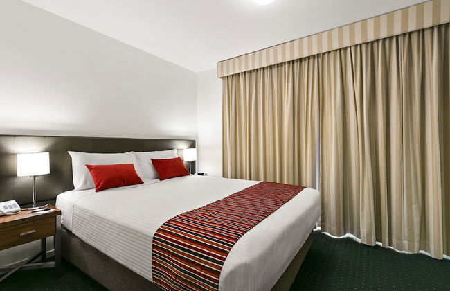Melbourne Carlton Central Apartment Hotel - Photo 3