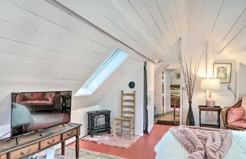 1 Mi to Beach! Cape Cod Carriage House on 2 Acres - Foto 17