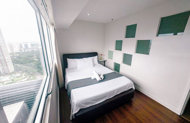 COZI modern loft suite at BGC - Photo 18