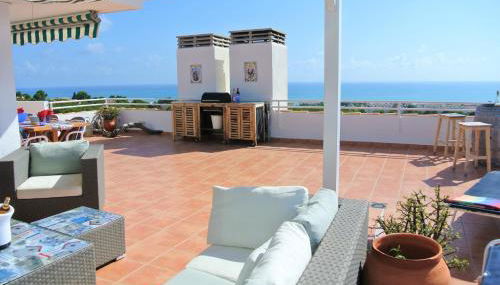 LUXURY Atico con terraza, BBQ y vistas increibles ALBERT VILLAS - Foto 4