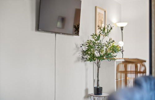 Modern House "Brick Lane" with Terrace and Wintergarden - LOFTIGO - Photo 12