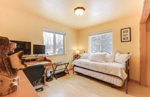 5 Mi to Kasilof River Forest-View Retreat with Deck - Foto 20