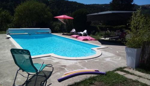 Gîte "Le temps d'une pause" terrasse et piscine - Foto 2