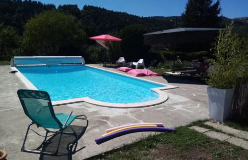 Gîte "Le temps d'une pause" terrasse et piscine - Foto 2