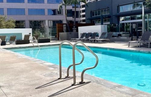 The Mandarin at Main Place - Free Disney Gift Gard - Foto 1