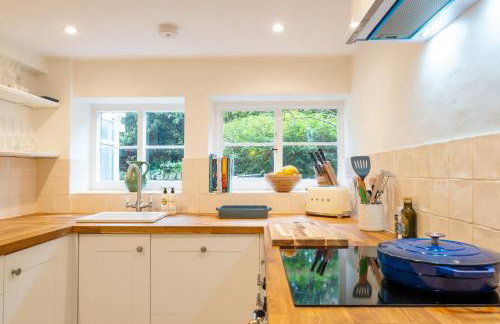 Beautiful 2 Bedroom Cottage in the Cotswolds - Photo 62