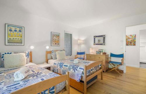 Serene Gardens 2 Miles to Beaches - Foto 23