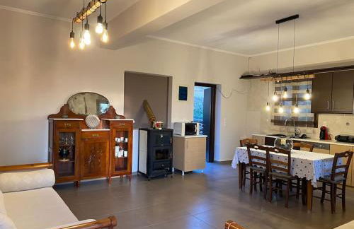 Rustic- Chic Villa in a Private Olive Grove - Filiatra - Foto 20