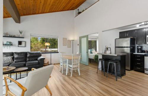 McCall Mountain Getaway - Pet Friendly - Photo 1