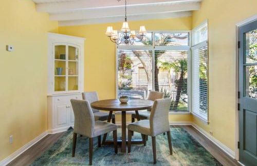 Beach Breeze Bungalow 1 Miles To Beach Cozy - Foto 31