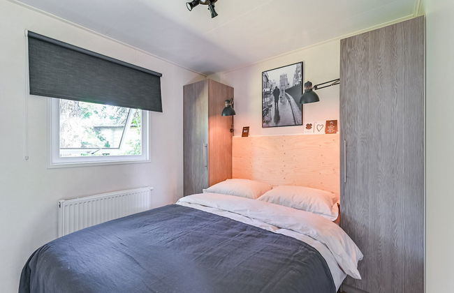 Modern Chalet in Voorthuizen Near the Forest - Photo 3