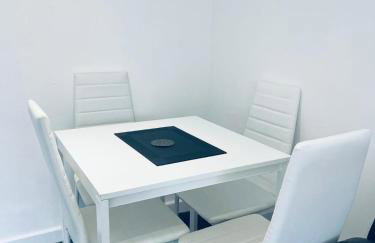 Modern 2 bedroom House With Loft Conversion - Foto 9