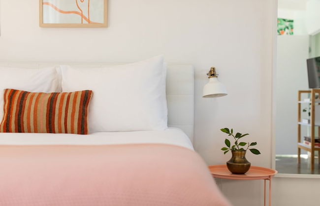 3 Private Rooms At The Wesley Hotel Perfect for Group Stays - Foto 12