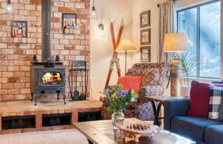 Mountain Cabin w/ Fireplace, Balcony & Easy Ski Access Bear Americana - Foto 3