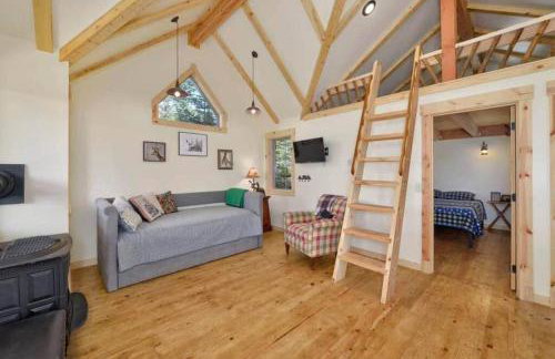 A Woodland Cottage-Fireweed Meadow Vacation Rental - Foto 6