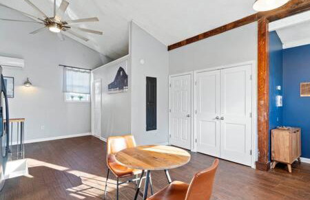 Underground Railroad Barn - Foto 18