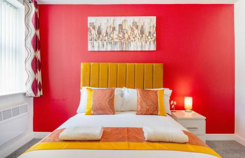 NEW! Stylish 5-Bed Apartment in Stockton-on-tees by Stay With Us, Perfect for Contractors & Large Groups, FREE Parking! - Foto 2