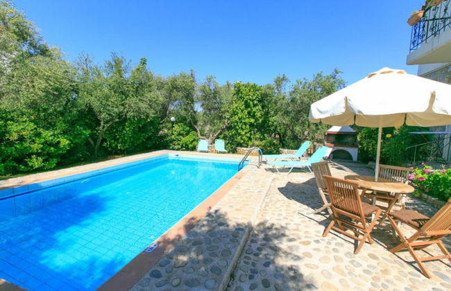 Villa Nineta in Tavronitis - Foto 2