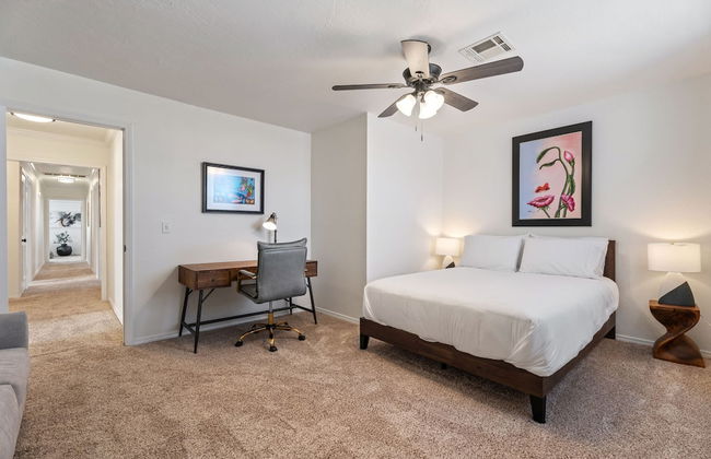 Spacious Lakefront View With Hot Tub and Pool NH - Photo 35