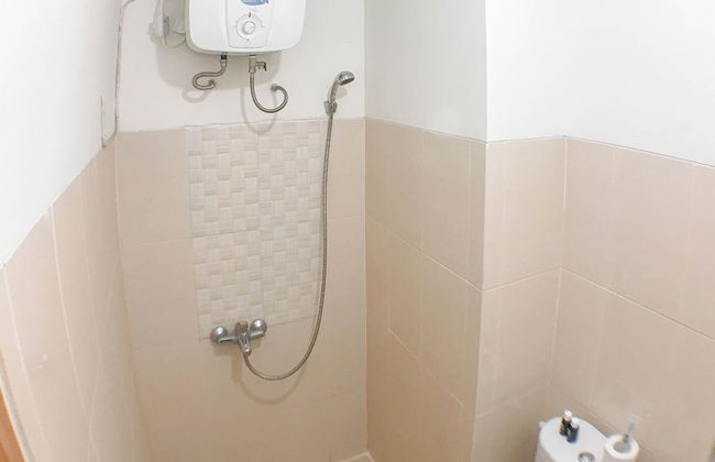 Minimalist And Cozy Studio Bale Hinggil Apartment - Foto 15