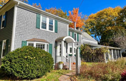 Charming 4BR colonial close to downtown - Foto 1