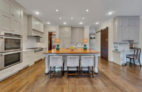 World Cup Luxury Estate Pool Gym Game Room - Foto 32