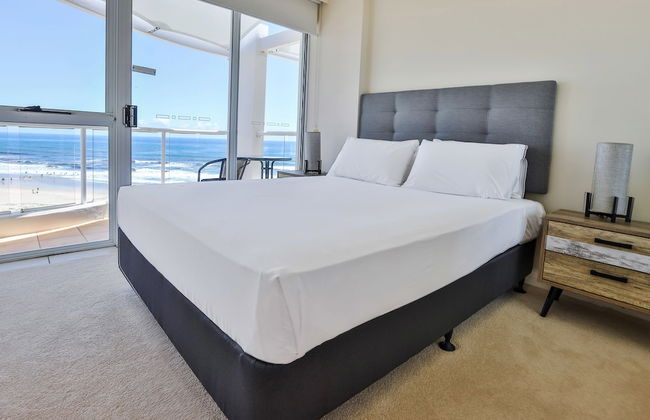 Regency on the Beach - Photo 7