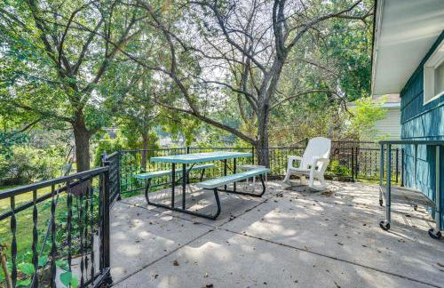 Family-Friendly Cottage Grove Home with Fireplace! - Foto 4