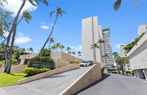 Beachfront Honolulu Condo ,Ocean View, High Floor, Quiet, Colony Surf 1202 - Foto 11