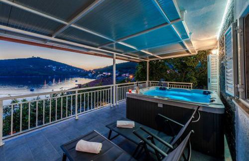 Villa Lora - Photo 9