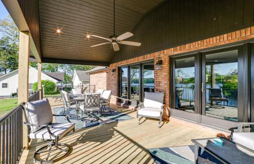 Beautiful Kentucky Lake Getaway with Dock and Deck! - Foto 22