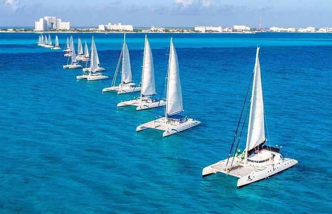 Excursão incrível à beleza da Isla Mujeres com snorkel e bar aberto - Foto 1