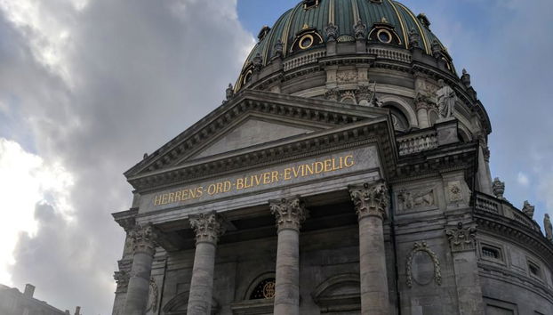 La Sirenita y  El Príncipe de Copenhague - Juego Exploración de la ciudad  - Foto 4