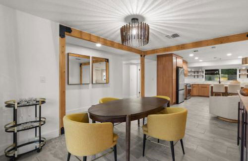 Modern Cactus Home - Luxe with Spa-baths Pool & Firepit - Foto 12