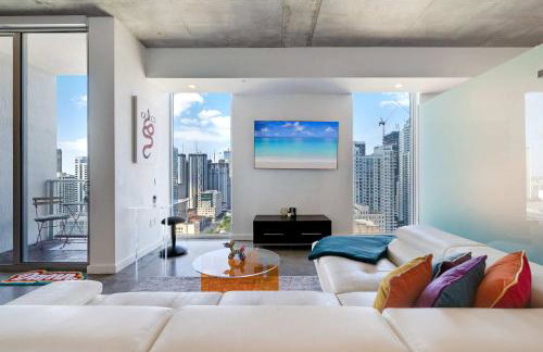 Vibrant Downtown Haven with Rooftop Pool & Parking - Foto 17