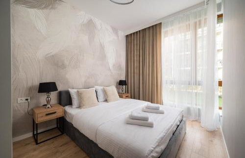 Wilanów Sarmacka Apartment with Garden by BookingHost - Foto 1