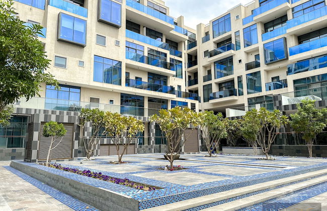 WelHome - Prime 1BR Apartment at Oia Residence - Photo 38