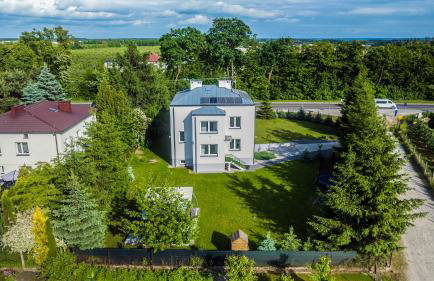 White House Izabelin Family SPA House near Warsaw - Foto 104