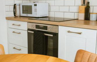 Breathtaking High Street Townhouse With Stunning Sea Views at 'The Old Fishermans Townhouse' - Foto 9