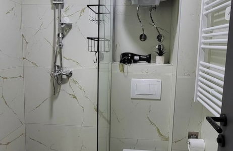 Pino Nero- Apartment - Foto 6