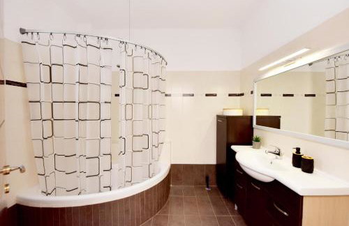 Seraina House - Photo 31