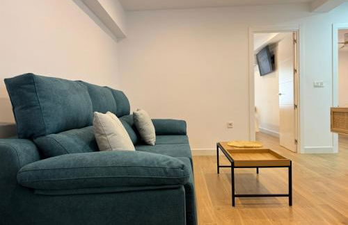 Balcón de los Patios con PARKING - Foto 3