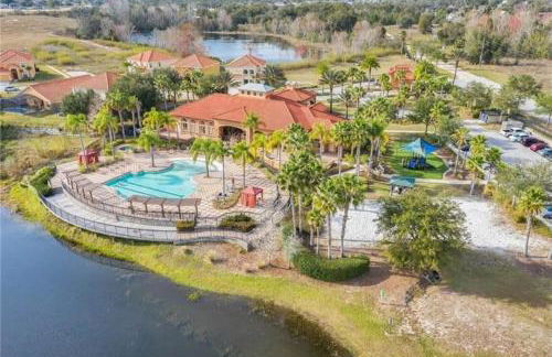 4bd Villa with Solar Heated Pool Near Disney No resort Fee home - Foto 3
