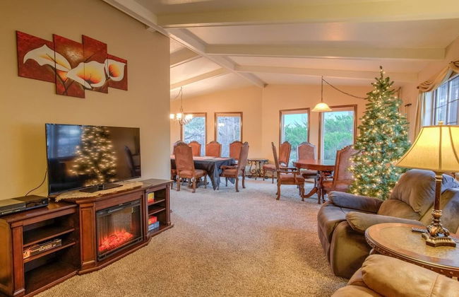 4BR Entertainer AF Academy Hot Tub, Firepit! - Foto 19